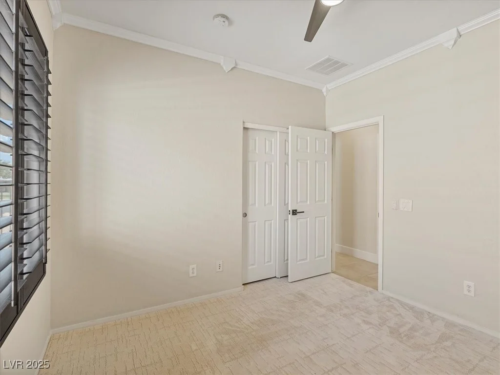 8409 Sherwood Park, Las Vegas, NV 89131