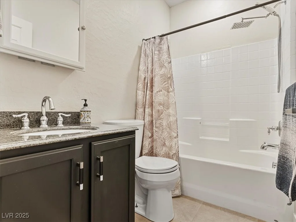 8409 Sherwood Park, Las Vegas, NV 89131