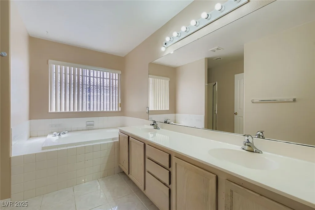 3136 Jane Austin, North Las Vegas, NV 89031