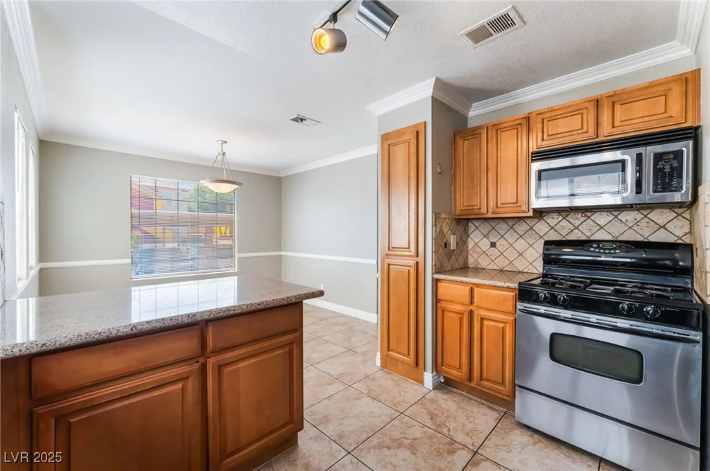 2700 Rainbow, Las Vegas, NV 89108