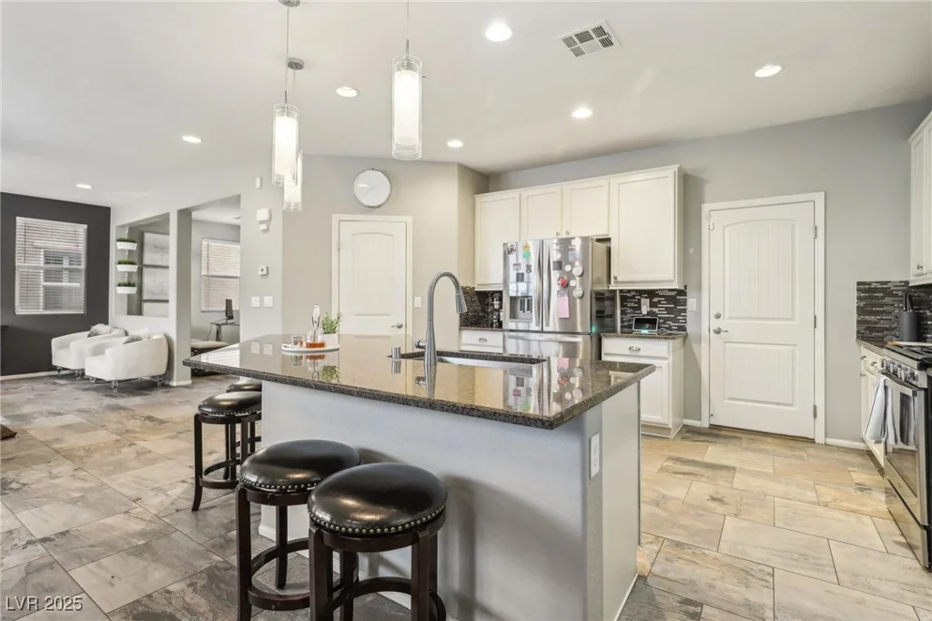 334 Neal, Las Vegas, NV 89183