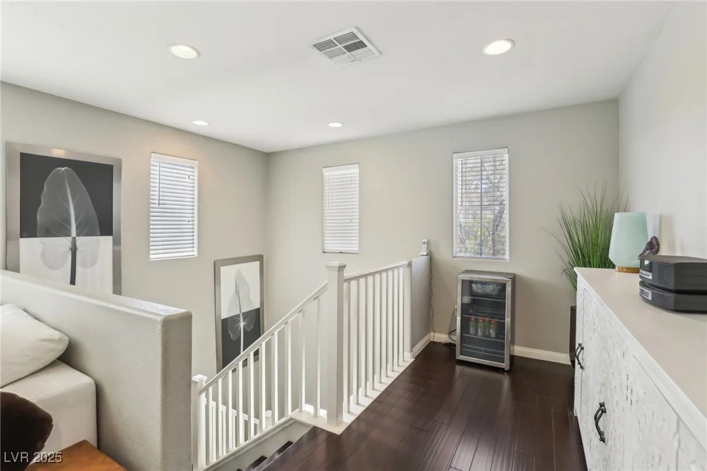 334 Neal, Las Vegas, NV 89183
