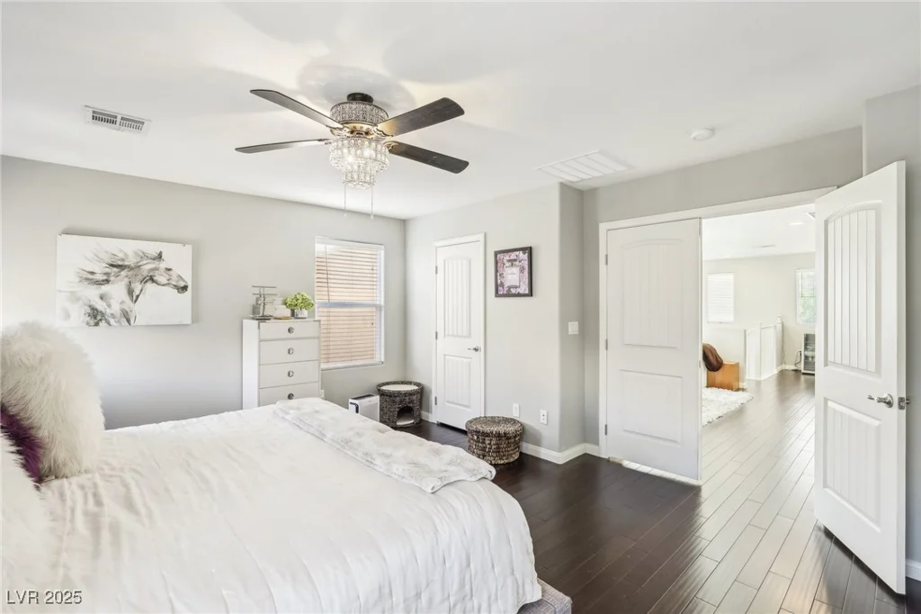 334 Neal, Las Vegas, NV 89183