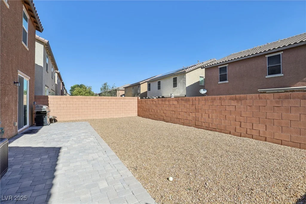 334 Neal, Las Vegas, NV 89183