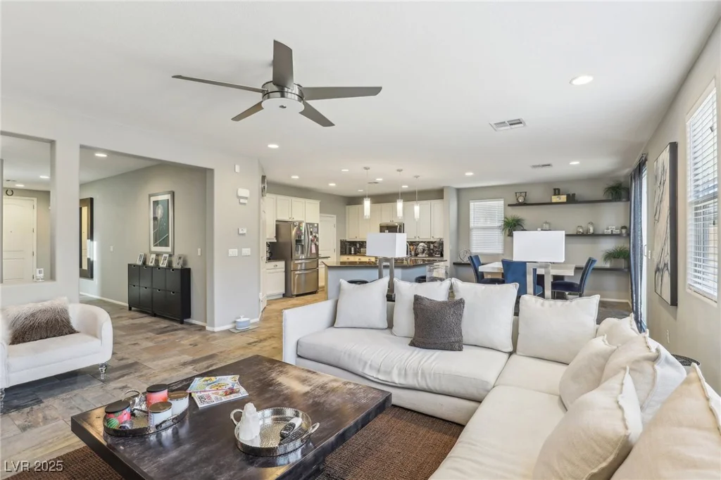 334 Neal, Las Vegas, NV 89183