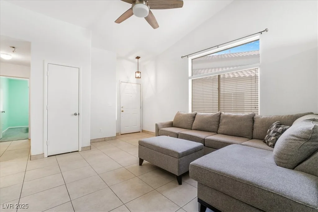 5544 Cloudy Glen, North Las Vegas, NV 89031
