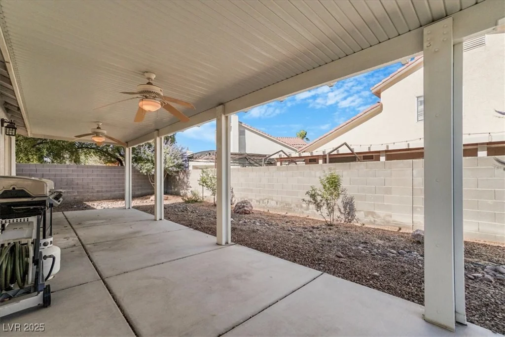 5544 Cloudy Glen, North Las Vegas, NV 89031