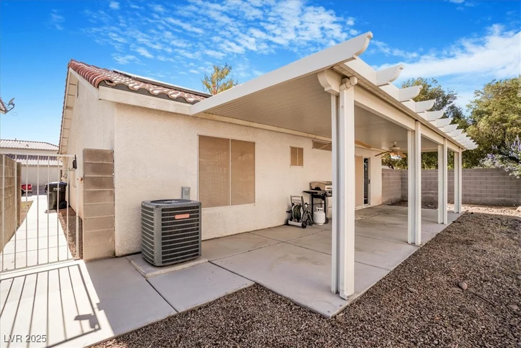 5544 Cloudy Glen, North Las Vegas, NV 89031
