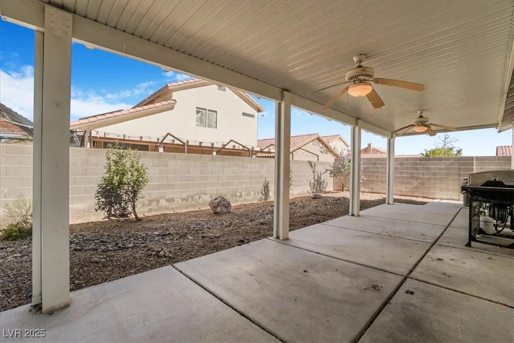 5544 Cloudy Glen, North Las Vegas, NV 89031