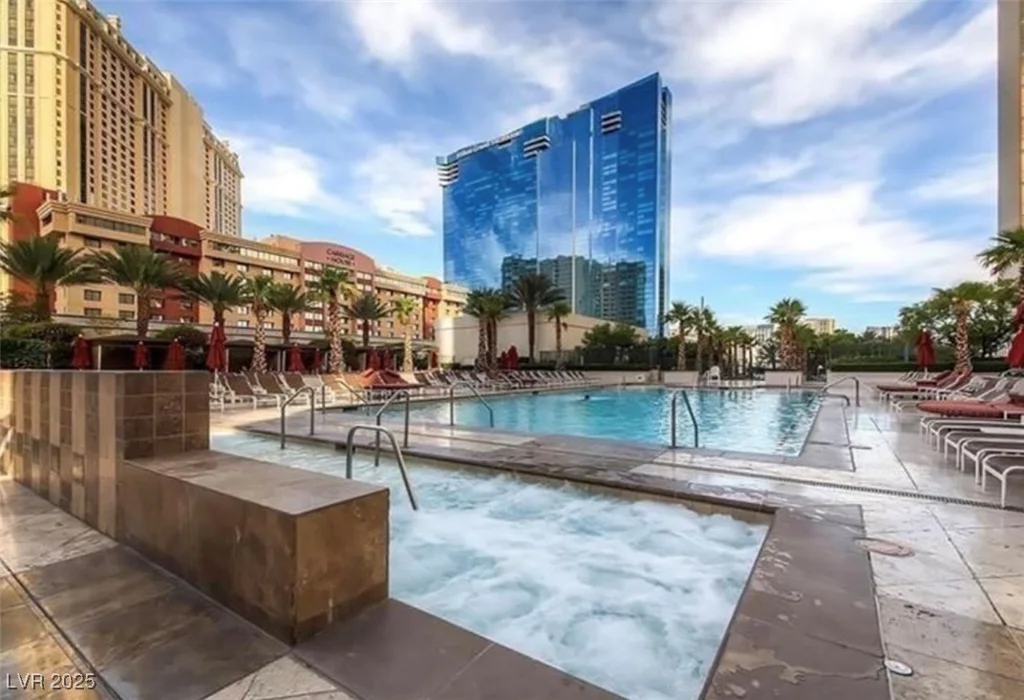135 Harmon, Las Vegas, NV 89109