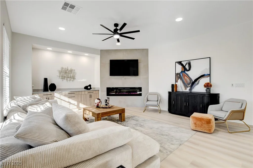 5737 Heather Breeze, Las Vegas, NV 89141