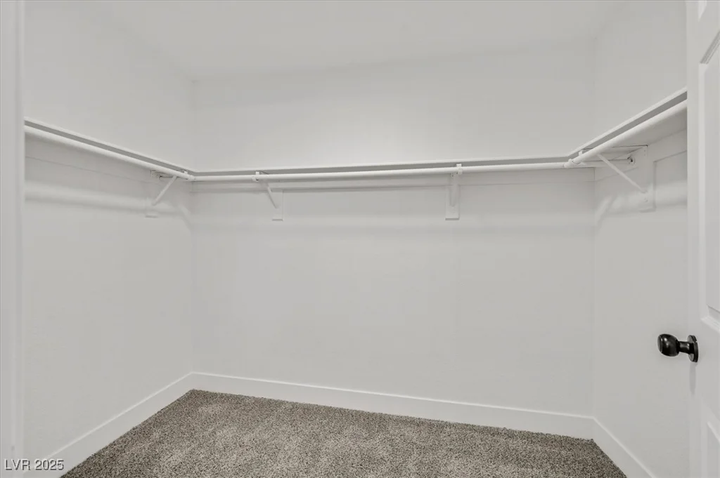 8904 Meisenheimer, Las Vegas, NV 89143