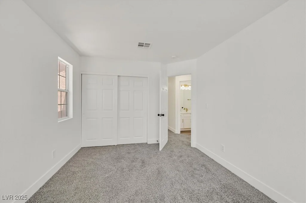 8904 Meisenheimer, Las Vegas, NV 89143