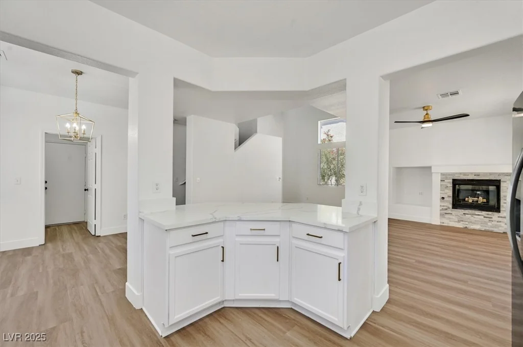 8904 Meisenheimer, Las Vegas, NV 89143