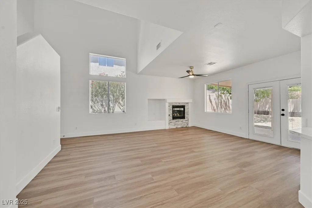 8904 Meisenheimer, Las Vegas, NV 89143