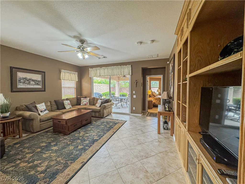 3476 Ridge Meadow, Las Vegas, NV 89135