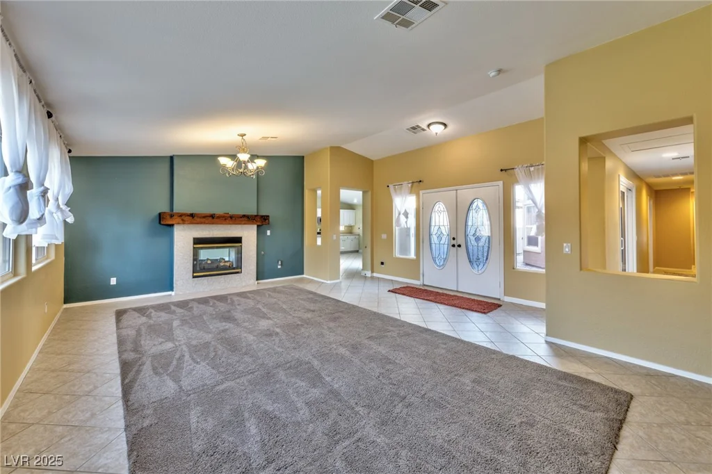 8212 Cabin Springs, Las Vegas, NV 89131