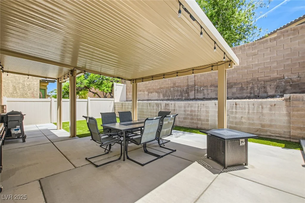 5409 Cruz Crest, North Las Vegas, NV 89081