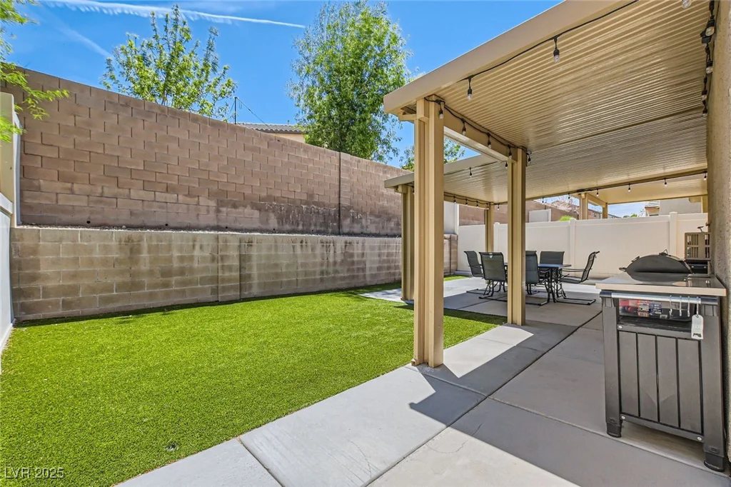 5409 Cruz Crest, North Las Vegas, NV 89081