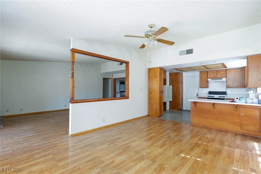 2700 Osborne, Henderson, NV 89014