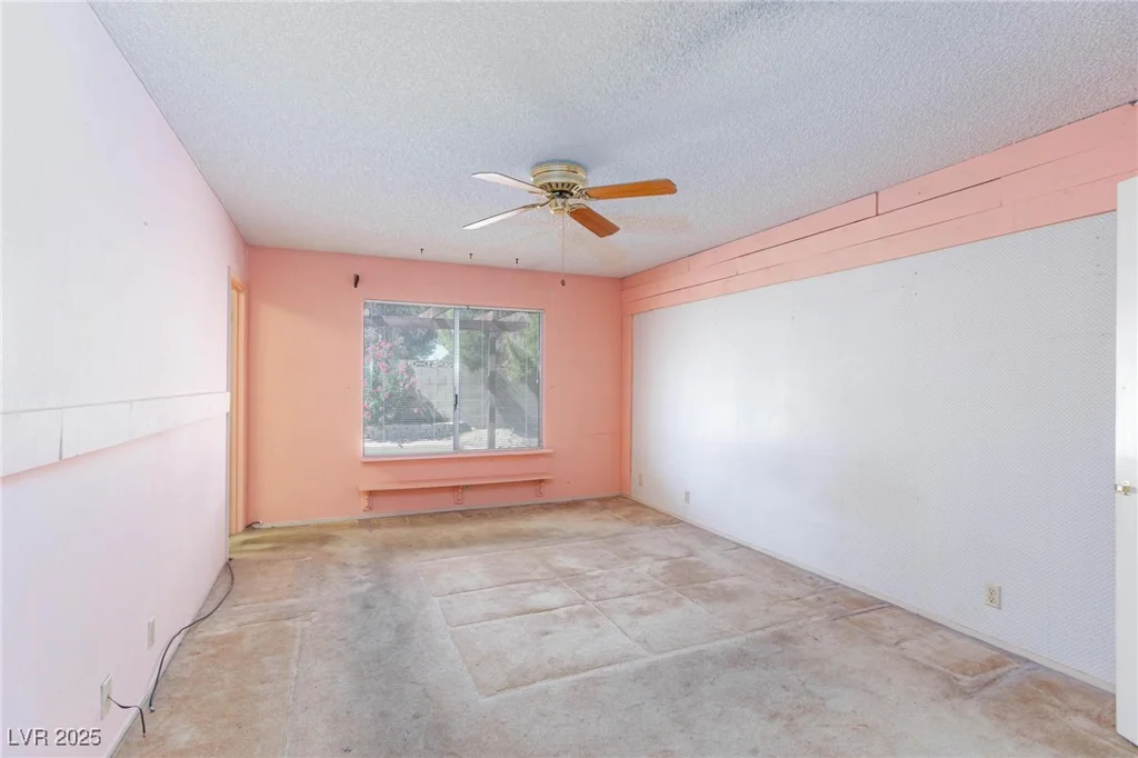 2700 Osborne, Henderson, NV 89014