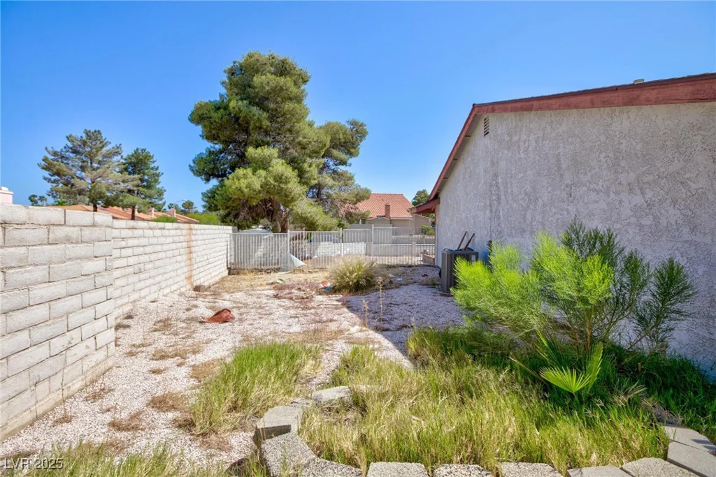 2700 Osborne, Henderson, NV 89014