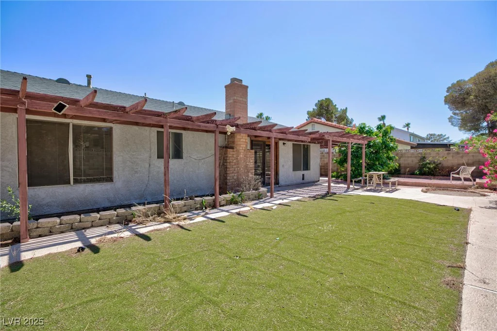 2700 Osborne, Henderson, NV 89014
