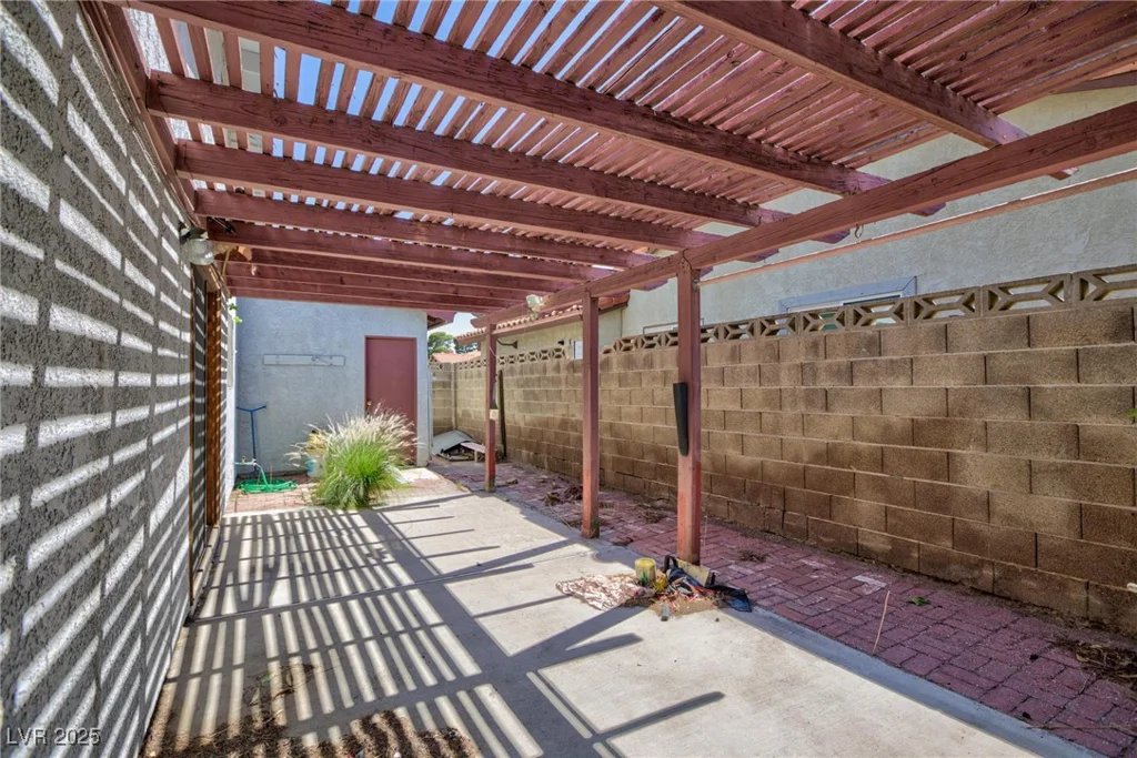 2700 Osborne, Henderson, NV 89014