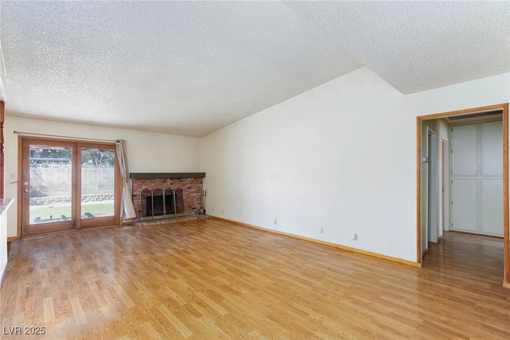 2700 Osborne, Henderson, NV 89014