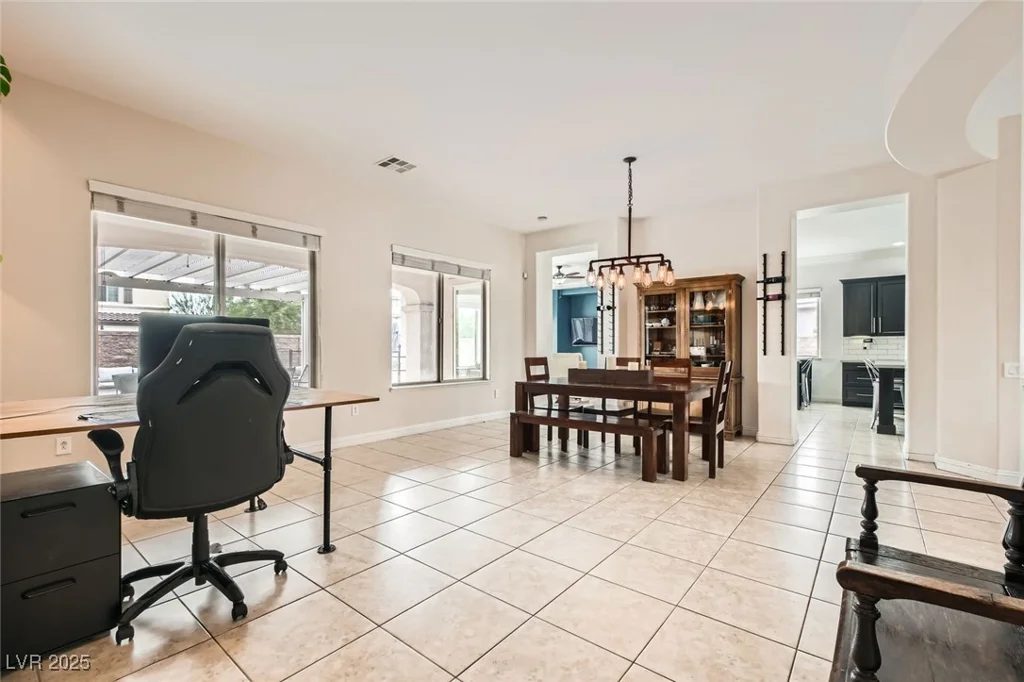 7404 Eggshell, North Las Vegas, NV 89084