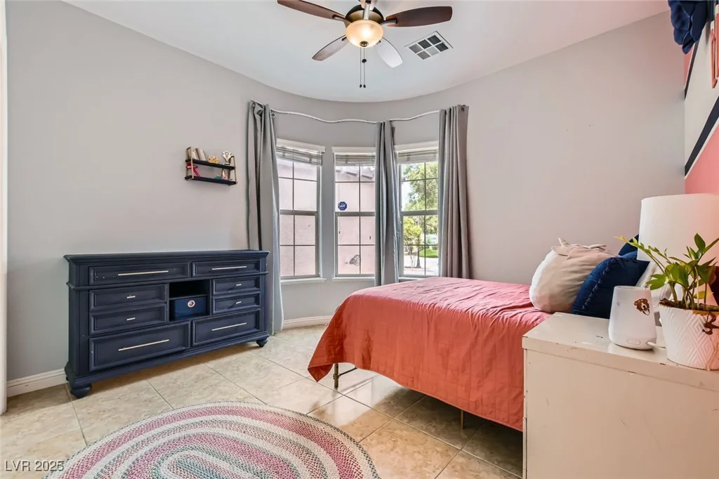7404 Eggshell, North Las Vegas, NV 89084