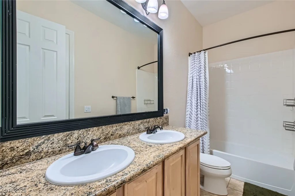 7404 Eggshell, North Las Vegas, NV 89084
