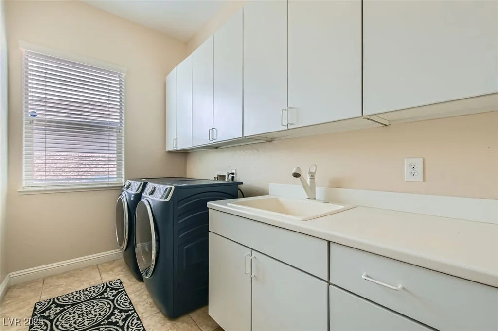 7404 Eggshell, North Las Vegas, NV 89084