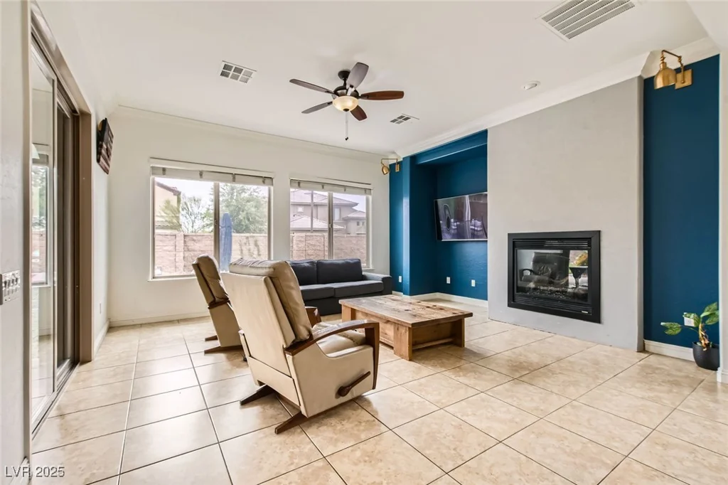 7404 Eggshell, North Las Vegas, NV 89084