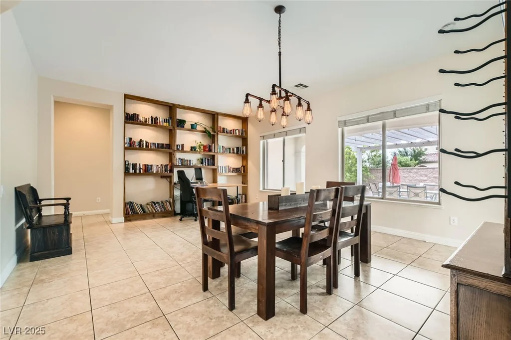 7404 Eggshell, North Las Vegas, NV 89084