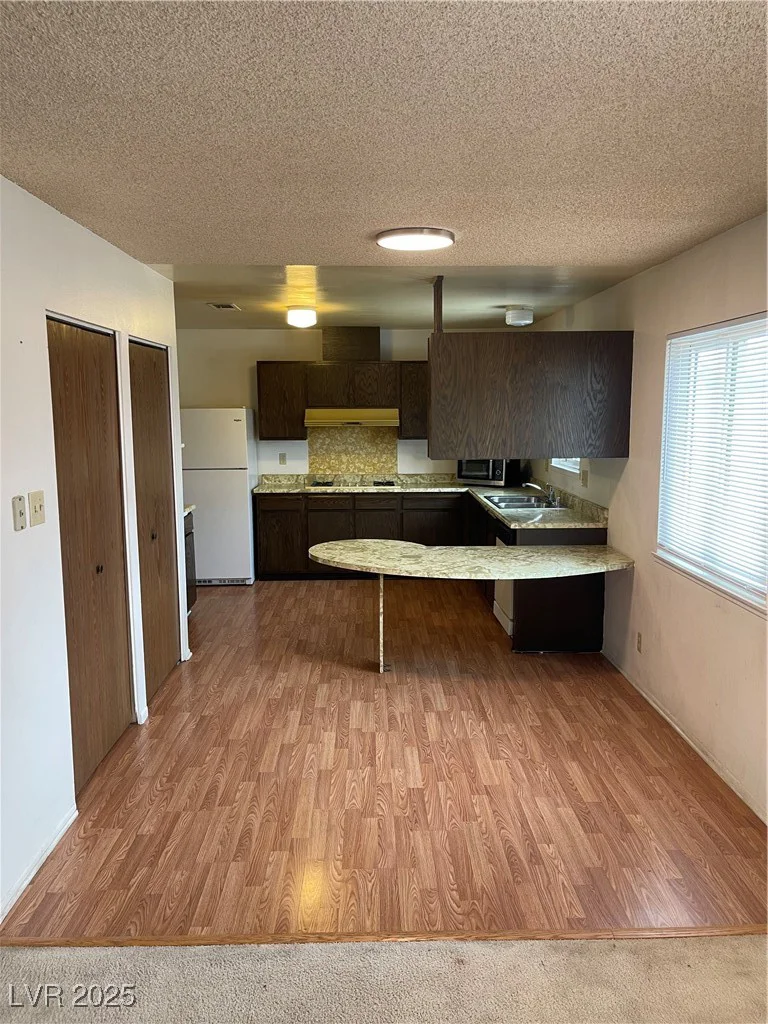 4564 Dennis, Las Vegas, NV 89121