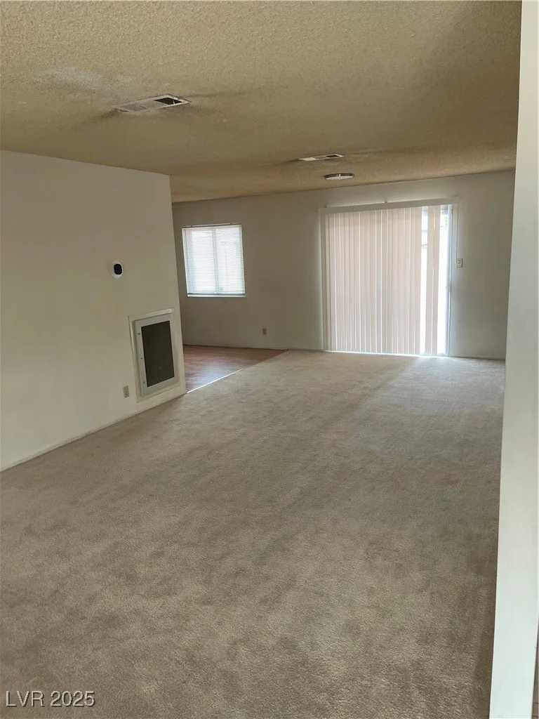 4564 Dennis, Las Vegas, NV 89121
