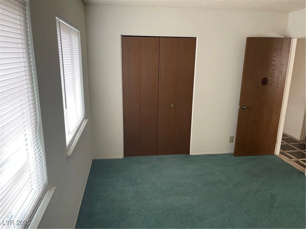 4564 Dennis, Las Vegas, NV 89121