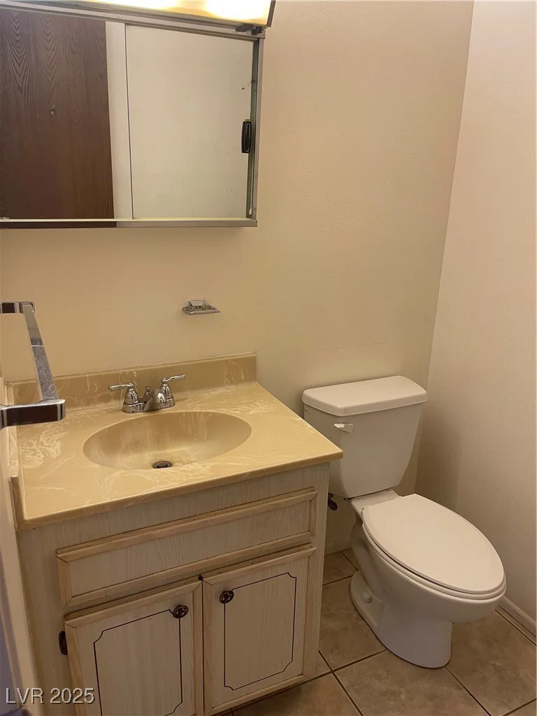 4564 Dennis, Las Vegas, NV 89121