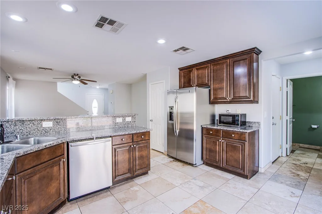 433 Royal Bridge, Las Vegas, NV 89178