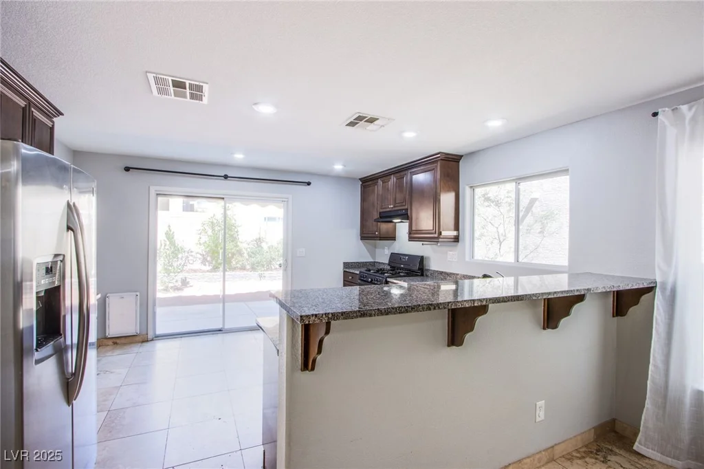 433 Royal Bridge, Las Vegas, NV 89178