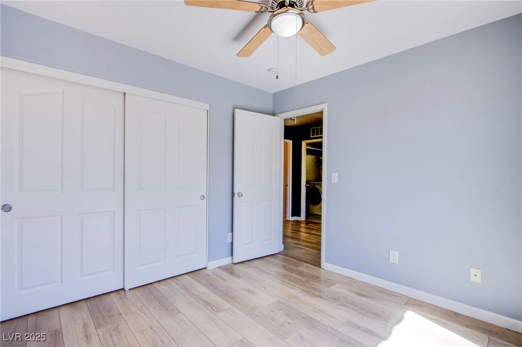 433 Royal Bridge, Las Vegas, NV 89178