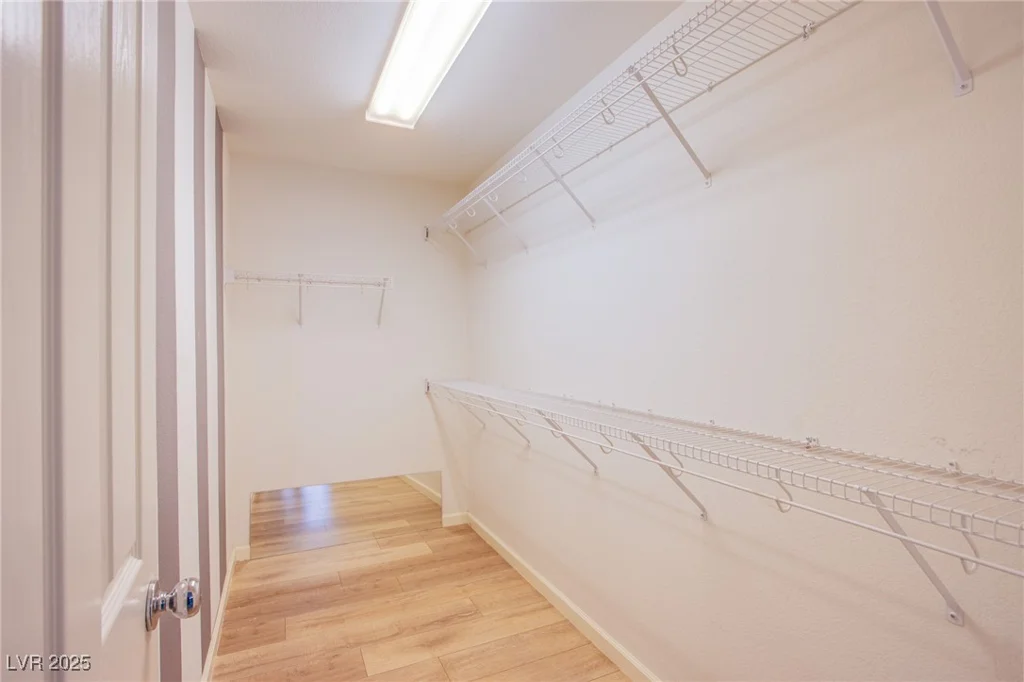 433 Royal Bridge, Las Vegas, NV 89178