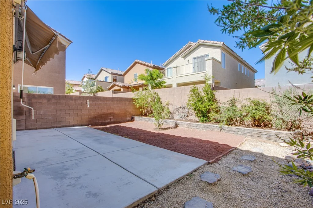 433 Royal Bridge, Las Vegas, NV 89178