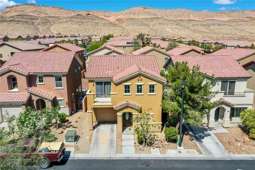 433 Royal Bridge, Las Vegas, NV 89178