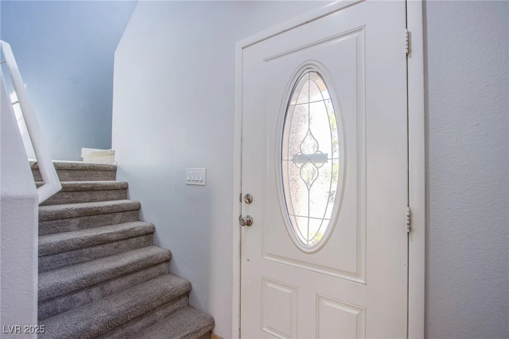 433 Royal Bridge, Las Vegas, NV 89178
