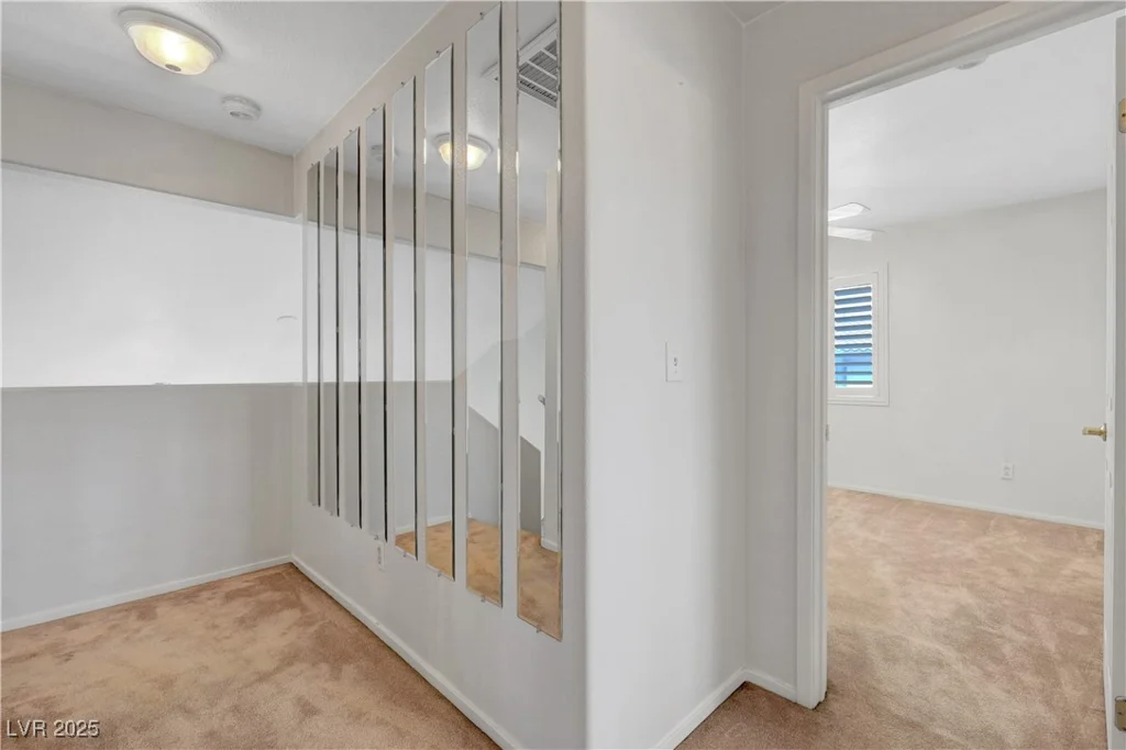8012 Desire, Las Vegas, NV 89128