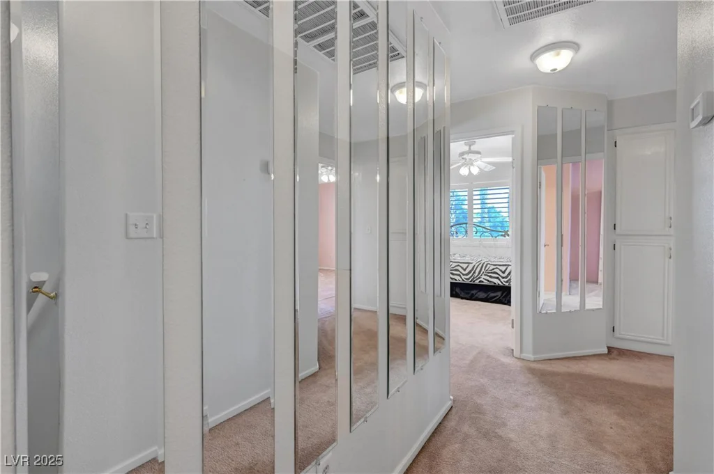 8012 Desire, Las Vegas, NV 89128