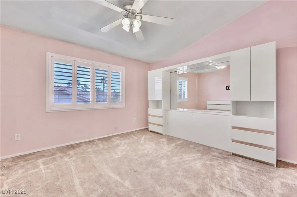 8012 Desire, Las Vegas, NV 89128