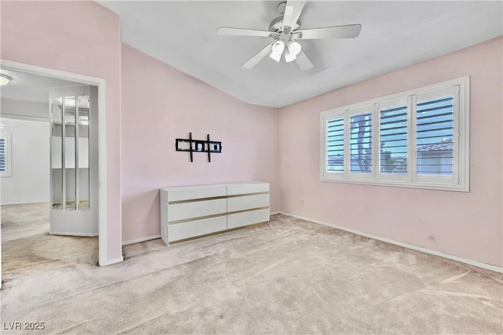 8012 Desire, Las Vegas, NV 89128